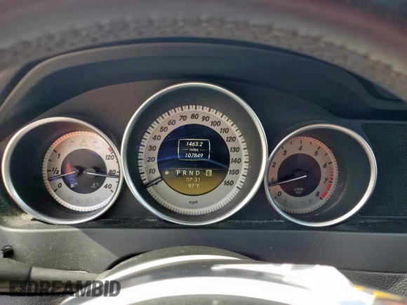 2012 Mercedes-Benz C 250 Sport с VIN WDDGF4HB6CR238614, выставлен на аукционе Copart как лот 61547715 с пробегом 107 849 миль миль и Списание • Salvage title. История ставок и продаж доступна на DreamBid. Изображение 9.