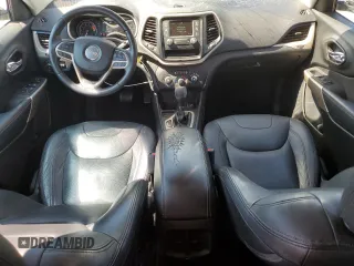 2018 Jeep Cherokee Latitude with VIN 1C4PJLCXXJD528273, listed as a Copart auction lot 56746715 with 70,443 mi miles and Salvage title. Bid and sale history available at DreamBid. Image 8.