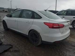 2015 Ford Focus SE with VIN 1FADP3F27FL350469, listed as a IAAI auction lot 41675087 with 152,013 mi miles. Bid and sale history available at carsss.com. Image 3.