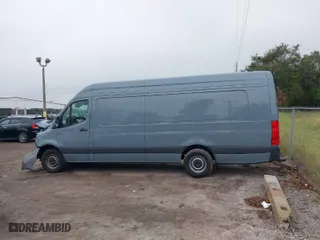 2024 Mercedes-Benz Sprinter Cargo Van with VIN W1Y4NDHY4RT175198, listed as a IAAI auction lot 40985766 with 1 mi miles. Bid and sale history available at carsss.com. Image 14.