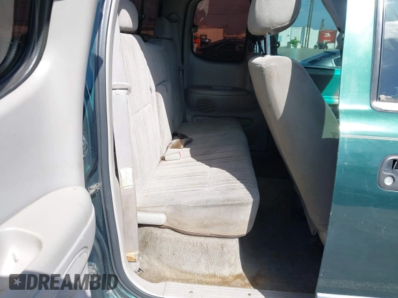 2000 Toyota Tundra SR5 with VIN 5TBRT3417YS122889, listed as a IAAI auction lot 41711107 with 288,475 mi miles and . Bid and sale history available at DreamBid. Image 8.