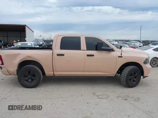2015 Ram 1500 Express z VIN 1C6RR6KT6FS654450, wystawiony jako IAAI lot #41342835 z przebiegiem 147 336 mil mil oraz . Historia ofert i sprzedaży dostępna na DreamBid. Obrazek 13.