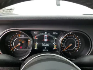 2022 Jeep Gladiator Texas Trail with VIN 1C6HJTAG3NL166183, listed as a Copart auction lot 51061295 with 20,112 mi miles and Salvage Title. Bid and sale history available at carsss.com. Image 9.