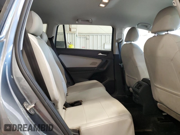 2018 Volkswagen Tiguan SEL с VIN 3VV2B7AX2JM027014, выставлен на аукционе Copart как лот 62408815 с пробегом 131 053 миль миль и Чистый • Clean title. История ставок и продаж доступна на DreamBid. Изображение 11.