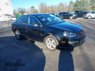 2009 Volkswagen Jetta SE с VIN 3VWRZ71K39M130352, выставлен на аукционе IAAI как лот 41831865 с пробегом 175 893 миль миль и . История ставок и продаж доступна на DreamBid. Изображение 1.