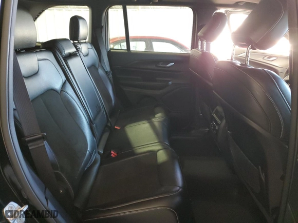 2023 Jeep Grand Cherokee Laredo with VIN 1C4RJHAG5PC570311, listed as a Copart auction lot 46285955 with 17,358 mi miles and Salvage Title. Bid and sale history available at carsss.com. Image 11.