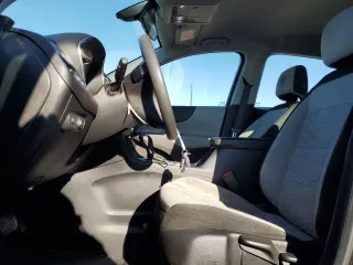 2019 Chevrolet Equinox LS with VIN 3GNAXHEV6KL315045, listed as a Copart auction lot 46669115 with 146,866 mi miles and Salvage Title. Bid and sale history available at carsss.com. Image 7.