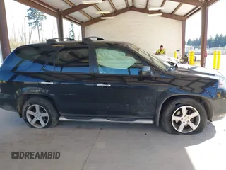2006 Acura MDX Touring RES w/Navi with VIN 2HNYD18996H520308, listed as a IAAI auction lot 42040007 with 220,146 mi miles. Bid and sale history available at carsss.com. Image 13.
