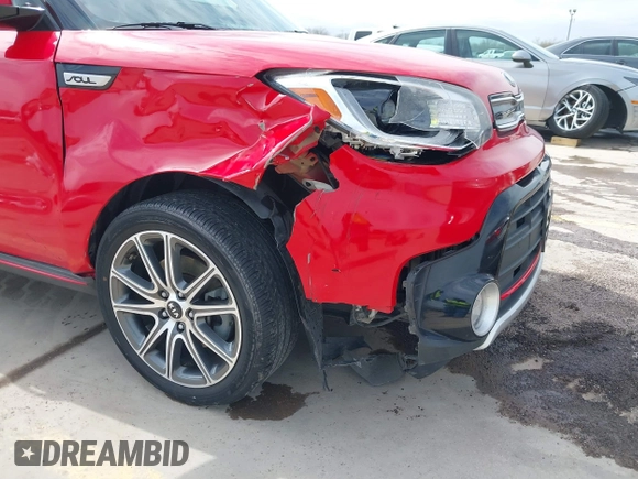 2018 Kia Soul ! with VIN KNDJX3AA8J7533909, listed as a IAAI auction lot 41677594 with 77,486 mi miles. Bid and sale history available at carsss.com. Image 14.
