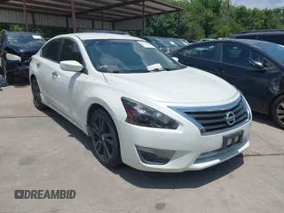 2013 Nissan Altima SL with VIN 1N4BL3AP4DC236710, listed as a IAAI auction lot 42674095 with 212,483 mi miles and . Bid and sale history available at DreamBid. Image 1.
