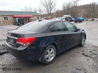 2015 Chevrolet Cruze LS with VIN 1G1PA5SG8F7280830, listed as a IAAI auction lot 41711433 with 87,715 mi miles. Bid and sale history available at carsss.com. Image 4.