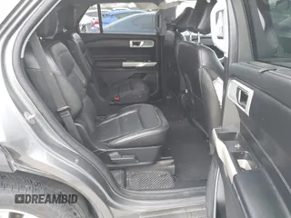 2021 Ford Explorer Limited with VIN 1FMSK8FH4MGB24960, listed as a IAAI auction lot 41288622 with 94,956 mi miles. Bid and sale history available at carsss.com. Image 8.