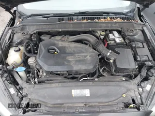 2013 Ford Fusion SE with VIN 3FA6P0HR5DR162968, listed as a IAAI auction lot 41197999 with 196,691 mi miles. Bid and sale history available at carsss.com. Image 10.