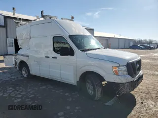 2018 Nissan NV Cargo S z VIN 1N6BF0LY4JN803789, wystawiony jako Copart lot #43023925 z przebiegiem 89 582 mil mil oraz Szkody całkowita. Historia ofert i sprzedaży dostępna na DreamBid. Obrazek 4.
