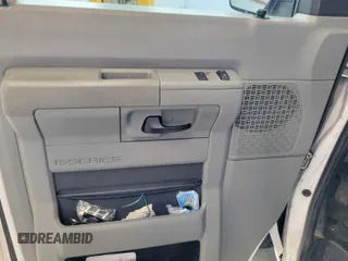 2012 Ford Econoline Cargo Commercial с VIN 1FTNE2EL5CDB21030, выставлен на аукционе IAAI как лот 42787301 с пробегом 93 706 миль миль и . История ставок и продаж доступна на DreamBid. Изображение 22.