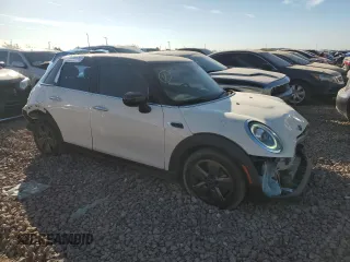 2021 MINI Hardtop 4 Door Oxford Edition с VIN WMWXU7C08M2P23335, выставлен на аукционе Copart как лот 84105974 с пробегом 36 213 миль миль и Списание • Salvage title. История ставок и продаж доступна на DreamBid. Изображение 4.