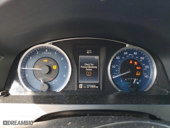 2017 Toyota Camry XLE with VIN 4T1BF1FK6HU416883, listed as a Copart auction lot 61710384 with 371,959 mi miles and Salvage Title. Bid and sale history available at carsss.com. Image 9.