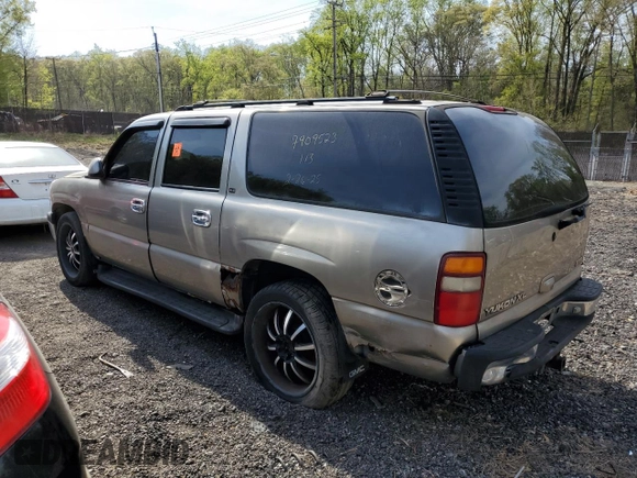 2000 GMC Yukon XL SLT with VIN 3GKFK16TXYG102252, listed as a Copart auction lot 53646685 with 0 mi miles and Salvage Title. Bid and sale history available at carsss.com. Image 2.