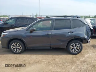 2020 Subaru Forester Premium with VIN JF2SKAJCXLH577546, listed as a IAAI auction lot 42594599 with 55,168 mi miles and . Bid and sale history available at DreamBid. Image 15.