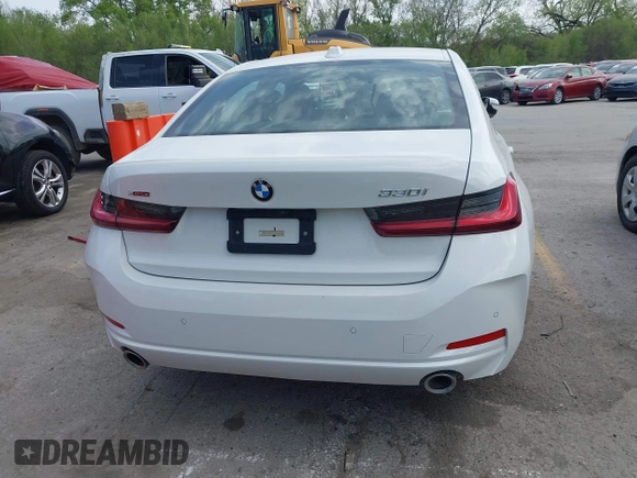 2025 BMW 3 Series 330i xDrive with VIN 3MW89CW00S8F11845, listed as a IAAI auction lot 42052983 with 4,879 mi miles. Bid and sale history available at carsss.com. Image 16.