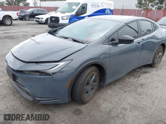2024 Toyota Prius LE with VIN JTDACAAU9R3039099, listed as a IAAI auction lot 41384941 with 2,601 mi miles. Bid and sale history available at carsss.com. Image 17.
