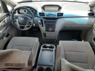 2013 Honda Odyssey EX z VIN 5FNRL5H45DB058731, wystawiony jako Copart lot #58076545 z przebiegiem 202 241 mil mil oraz Tytuł czysty. Historia ofert i sprzedaży dostępna na DreamBid. Obrazek 8.