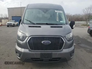 2024 Ford Transit Passenger XL with VIN 1FBAX2C83RKA49731, listed as a Copart auction lot 42985485 with 9,180 mi miles and Clean Title. Bid and sale history available at carsss.com. Image 5.