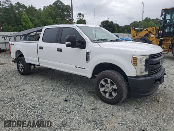 2019 Ford F-350 Platinum with VIN 1FT7W3BT3KEC81402, listed as a Copart auction lot 59869025 with 156,788 mi miles and Clean title. Bid and sale history available at DreamBid. Image 4.
