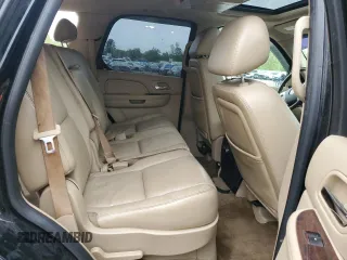 2009 Cadillac Escalade z VIN 1GYFK43589R217320, wystawiony jako Copart lot #57763045 z przebiegiem 185 818 mil mil oraz Szkoda całkowita • Salvage title. Historia ofert i sprzedaży dostępna na DreamBid. Obrazek 11.