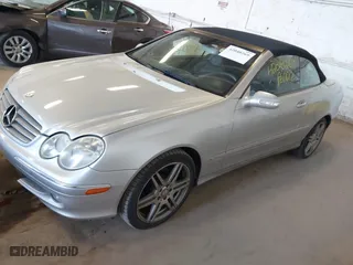 2005 Mercedes-Benz CLK-Class 3.2L with VIN WDBTK65J95F134391, listed as a IAAI auction lot 42040269 with 179,720 mi miles. Bid and sale history available at carsss.com. Image 2.