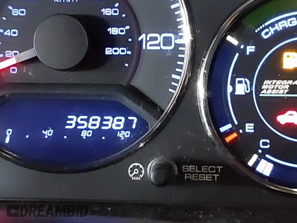 2005 Honda Civic with VIN JHMES96685S023276, listed as a IAAI auction lot 41749104 with 358,387 mi miles and . Bid and sale history available at DreamBid. Image 15.