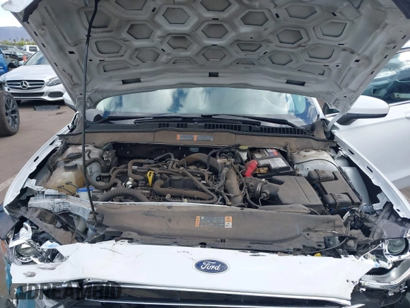 2020 Ford Fusion SE with VIN 3FA6P0HD6LR252987, listed as a IAAI auction lot 42064351 with 63,832 mi miles and . Bid and sale history available at carsss.com. Image 10.