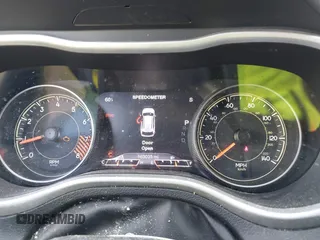 2015 Jeep Cherokee Trailhawk с VIN 1C4PJMBS2FW500538, выставлен на аукционе IAAI как лот 42000591 с пробегом 163 035 миль миль и . История ставок и продаж доступна на DreamBid. Изображение 7.