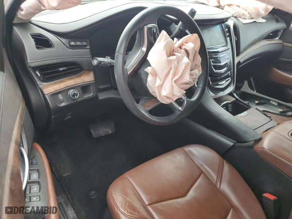 2015 Cadillac Escalade Premium with VIN 1GYS3NKJXFR569889, listed as a Copart auction lot 43554335 with 0 mi miles and Non Repairable. Bid and sale history available at carsss.com. Image 8.