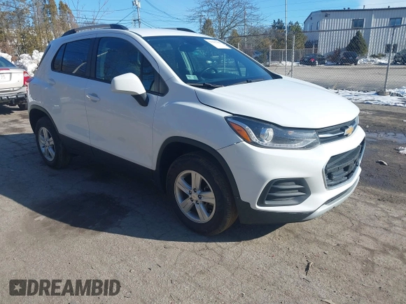 2022 Chevrolet Trax LT with VIN KL7CJPSM8NB517820, listed as a IAAI auction lot 41595783 with 49,101 mi miles. Bid and sale history available at carsss.com. Image 1.