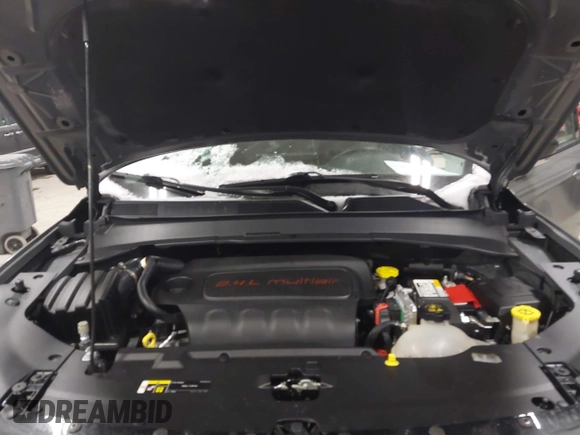 2022 Jeep Compass High Altitude with VIN 3C4NJDCBXNT101483, listed as a IAAI auction lot 41573157 with 18,473 mi miles and . Bid and sale history available at DreamBid. Image 10.