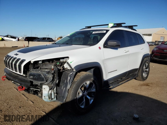 2017 Jeep Cherokee Trailhawk L Plus with VIN 1C4PJMBS3HD214387, listed as a Copart auction lot 43156585 with 84,246 mi miles and Salvage Title. Bid and sale history available at carsss.com. Image 1.