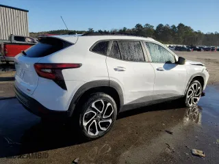 2025 Chevrolet Trax 2RS with VIN KL77LJEPXSC093738, listed as a Copart auction lot 86744344 with 2,767 mi miles and Salvage Title. Bid and sale history available at carsss.com. Image 3.
