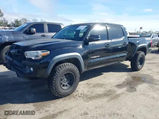 2017 Toyota Tacoma SR5 with VIN 3TMDZ5BN3HM032253, listed as a IAAI auction lot 41477853 with 78,887 mi miles. Bid and sale history available at carsss.com. Image 19.
