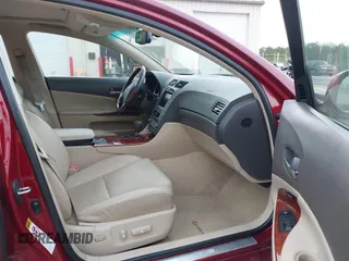 2007 Lexus GS 350 with VIN JTHBE96S570027761, listed as a IAAI auction lot 41870629 with 112,274 mi miles and . Bid and sale history available at carsss.com. Image 5.