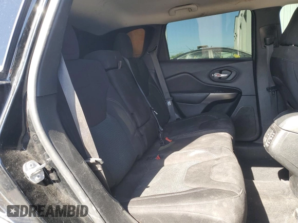 2021 Jeep Cherokee Latitude с VIN 1C4PJLCB6MD141101, выставлен на аукционе Copart как лот 53363325 с пробегом 50 690 миль миль и Списание • Salvage title. История ставок и продаж доступна на DreamBid. Изображение 11.
