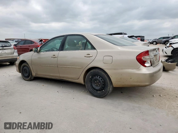 2004 Toyota Camry LE with VIN 4T1BE32KX4U903728, listed as a Copart auction lot 54686425 with 297,587 mi miles and Clean title. Bid and sale history available at DreamBid. Image 2.
