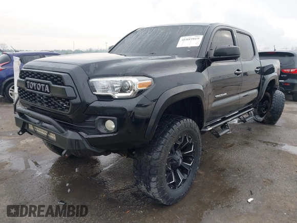2017 Toyota Tacoma SR5 with VIN 5TFCZ5AN6HX076769, listed as a IAAI auction lot 41889869 with 208,894 mi miles. Bid and sale history available at carsss.com. Image 17.