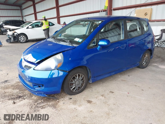 2007 Honda Fit Sport z VIN JHMGD38667S014334, wystawiony jako IAAI lot #42349784 z przebiegiem 176 274 mil mil oraz . Historia ofert i sprzedaży dostępna na DreamBid. Obrazek 2.