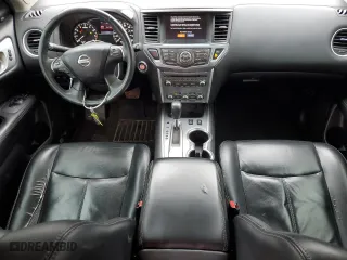 2017 Nissan Pathfinder SV with VIN 5N1DR2MN1HC639387, listed as a Copart auction lot 44416335 with 194,320 mi miles and Salvage Title. Bid and sale history available at carsss.com. Image 8.