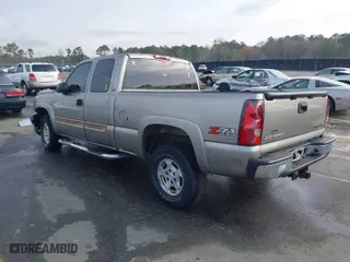 2003 Chevrolet Silverado 1500 LS with VIN 1GCEK19T03E241504, listed as a IAAI auction lot 41841769 with 267,460 mi miles. Bid and sale history available at carsss.com. Image 3.