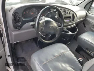 1999 Ford Econoline Passenger XL with VIN 1FBSS31L2XHA95612, listed as a Copart auction lot 72615104 with 211,283 mi miles and Salvage Title. Bid and sale history available at DreamBid. Image 8.