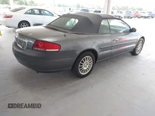 2005 Chrysler Sebring Touring with VIN 1C3EL55R85N566763, listed as a IAAI auction lot 42141184 with 143,490 mi miles and . Bid and sale history available at DreamBid. Image 4.