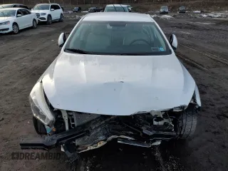 2016 Kia Cadenza Premium with VIN KNALN4D7XG5215263, listed as a Copart auction lot 44003445 with 82,744 mi miles and Salvage Title. Bid and sale history available at carsss.com. Image 5.