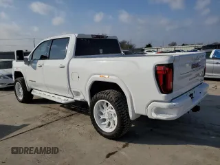 2021 GMC Sierra 2500HD AT4 z VIN 1GT49PEY6MF277074, wystawiony jako Copart lot #49231105 z przebiegiem 77 454 mil mil oraz Czysty tytuł • Clean title. Historia ofert i sprzedaży dostępna na DreamBid. Obrazek 2.